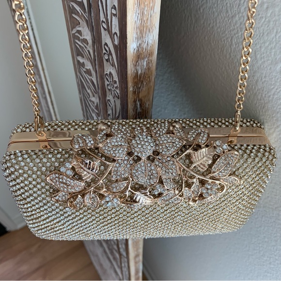 Gold rhinestone and satin evening clutch - Picture 3 of 7